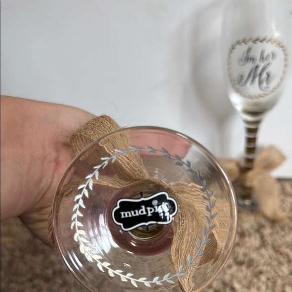 Mud Pie Gold and Clear champagne wedding Glass Set - Picture 3 of 3